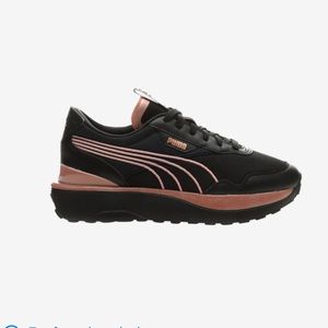 New Puma Cruise Rider rose gold and black shoes